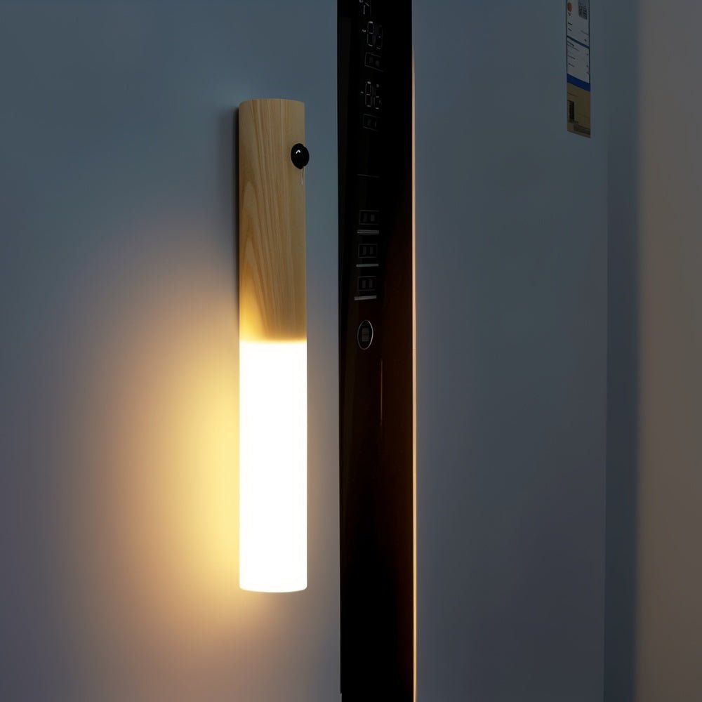 Eydis Motion Sensor Light