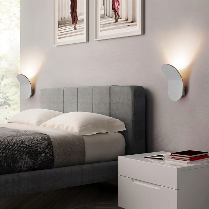 Fana Wall Lamp - Modern Lighting for Bedroom
