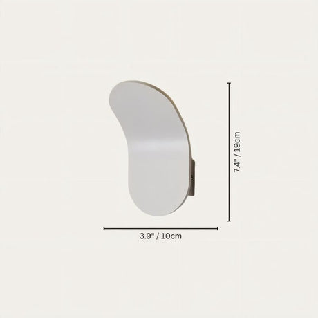Fana Wall Lamp