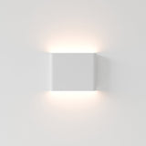 Femi Wall Lamp