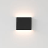 Femi Wall Lamp