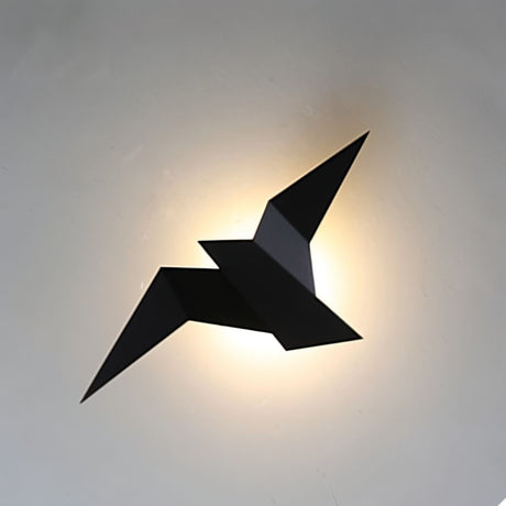 Finch Wall Lamp