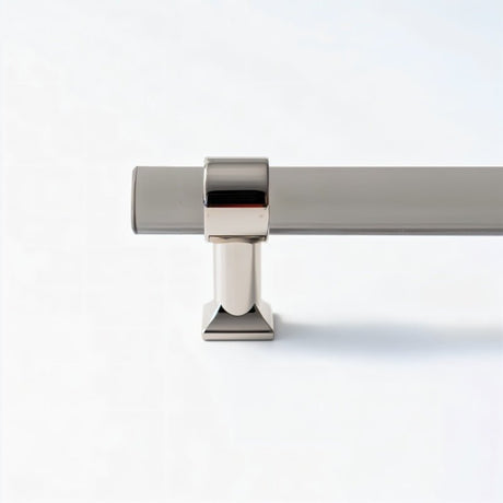Frada Acrylic Knob & Pull Bar