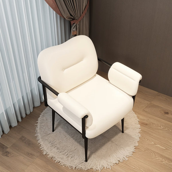 Unique Gandok Arm Chair