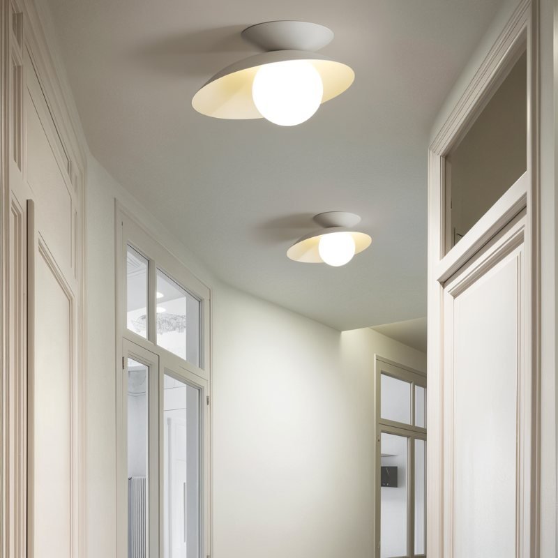 Griffin Wall Lamp
