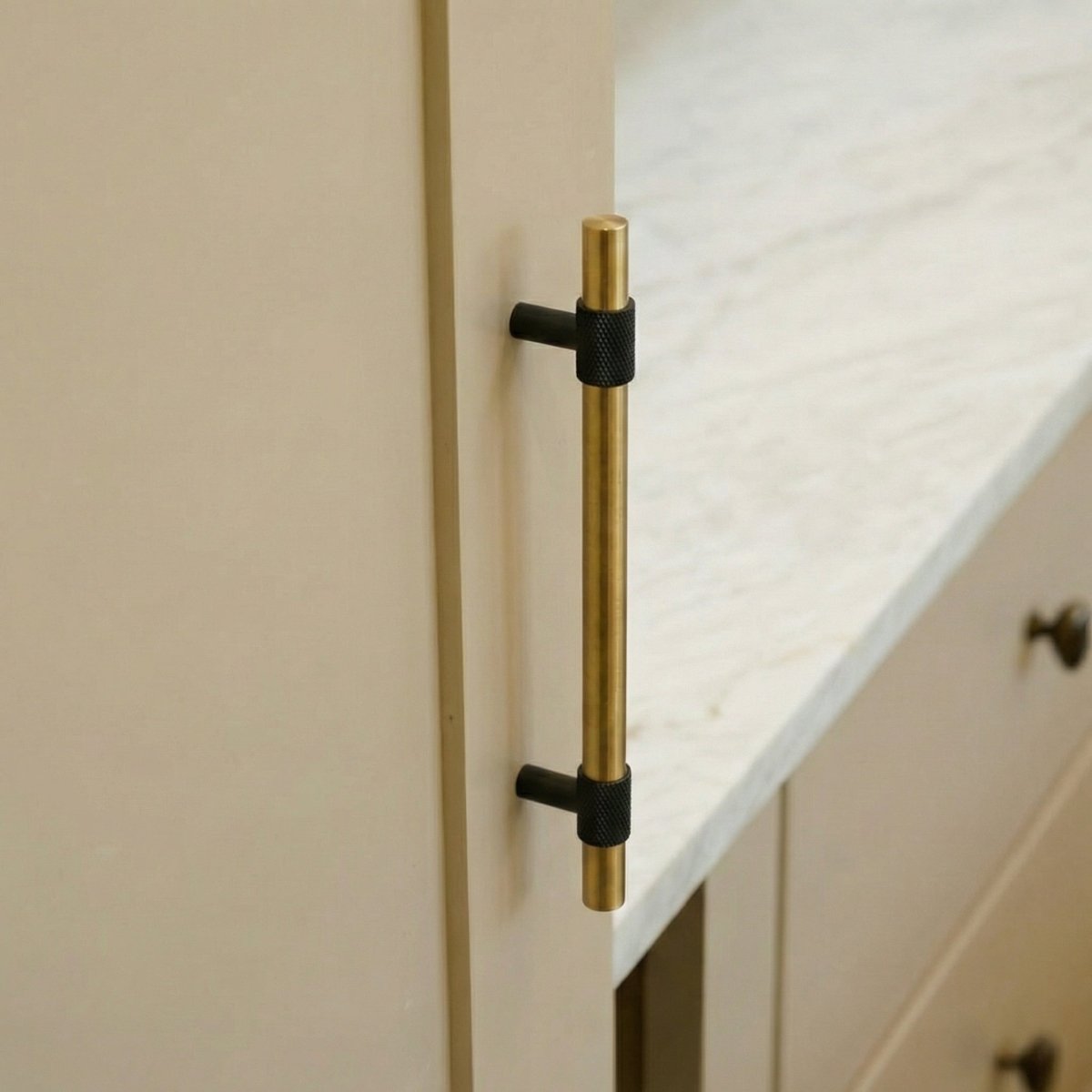 Grist Knob And Pull Bar - Residence Supply