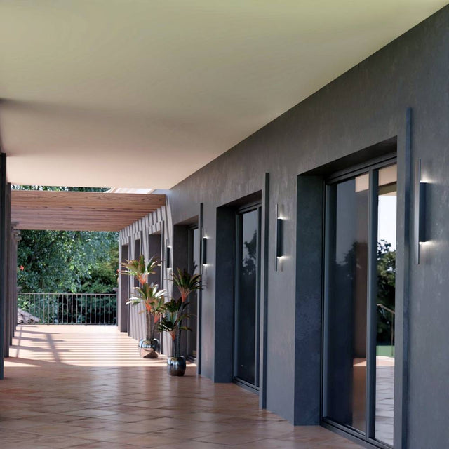 Indira Outdoor Wall Lamp