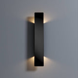 Indira Outdoor Wall Lamp