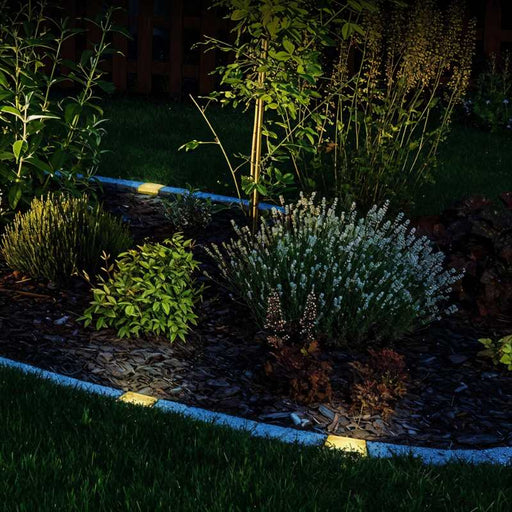 Khione Outdoor Floor Lamp - Outdoor Lighting