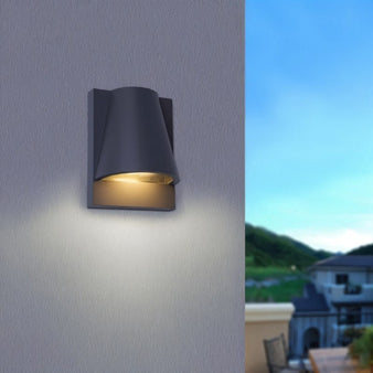 Klyvera Outdoor Wall Lamp - Residence Supply