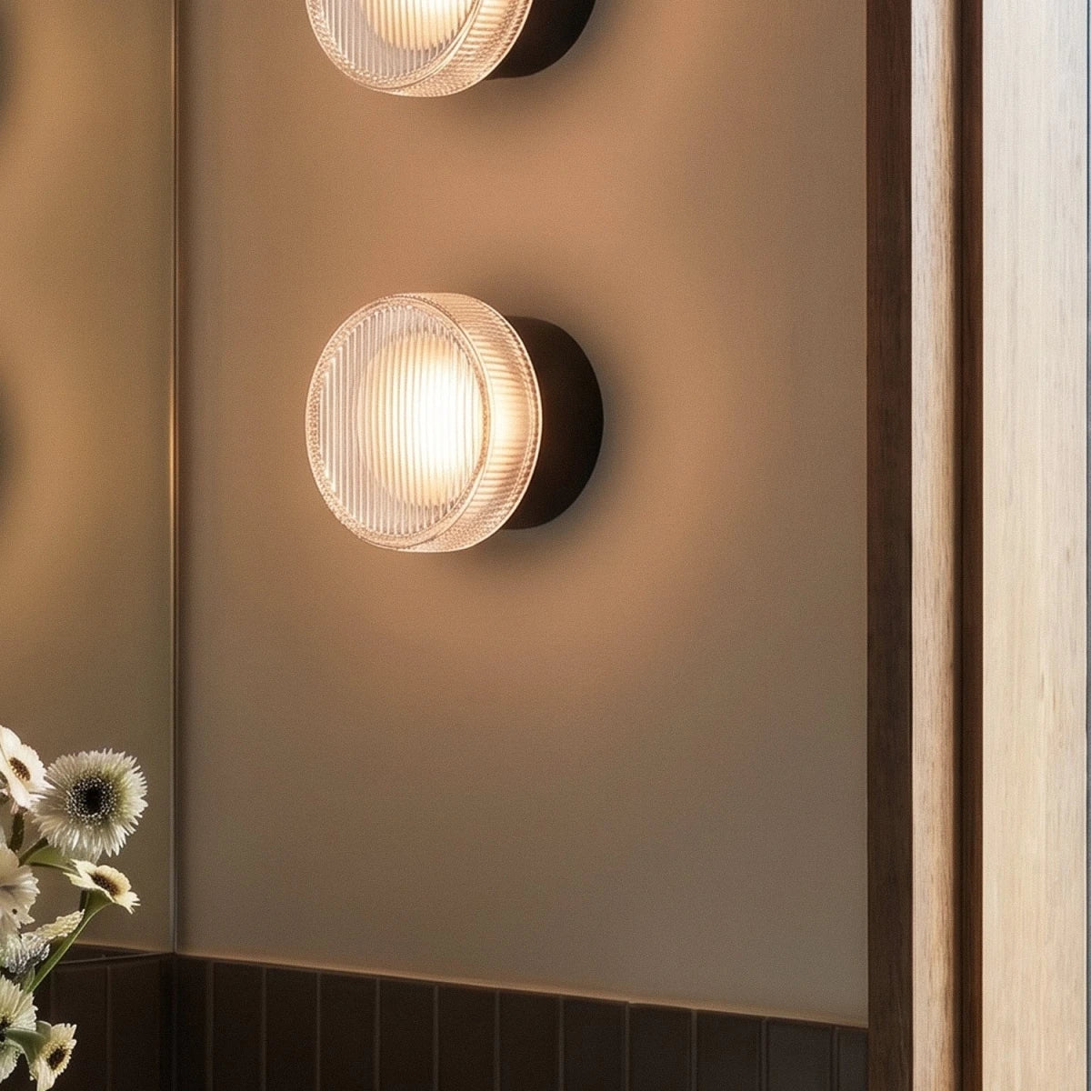 Krevexa Wall Lamp - Residence Supply