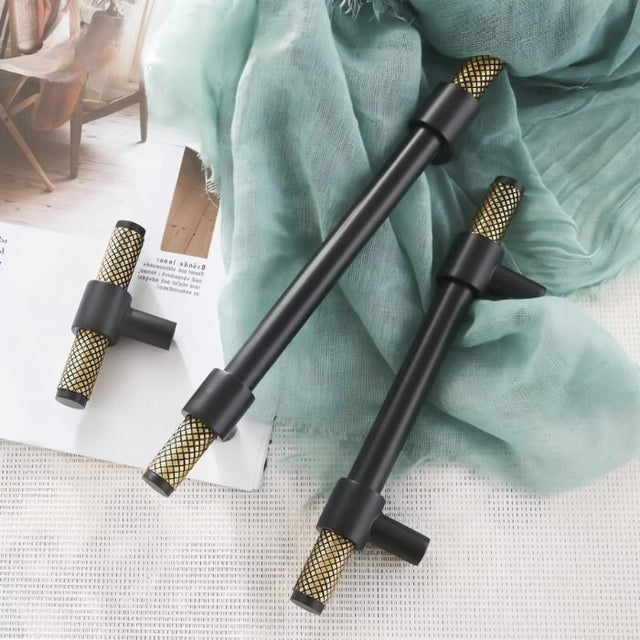 Lahto Knob & Pull Bar