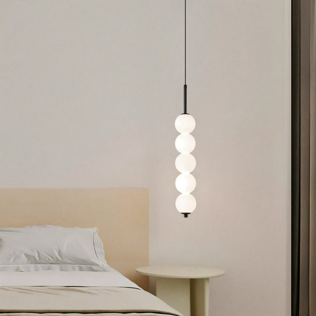 Lavan Pendant Light