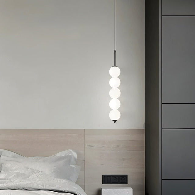 Lavan Pendant Light