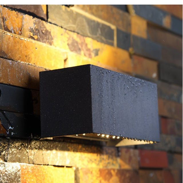 Licht Outdoor Wall Lamp