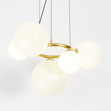 Lustre Lucienne