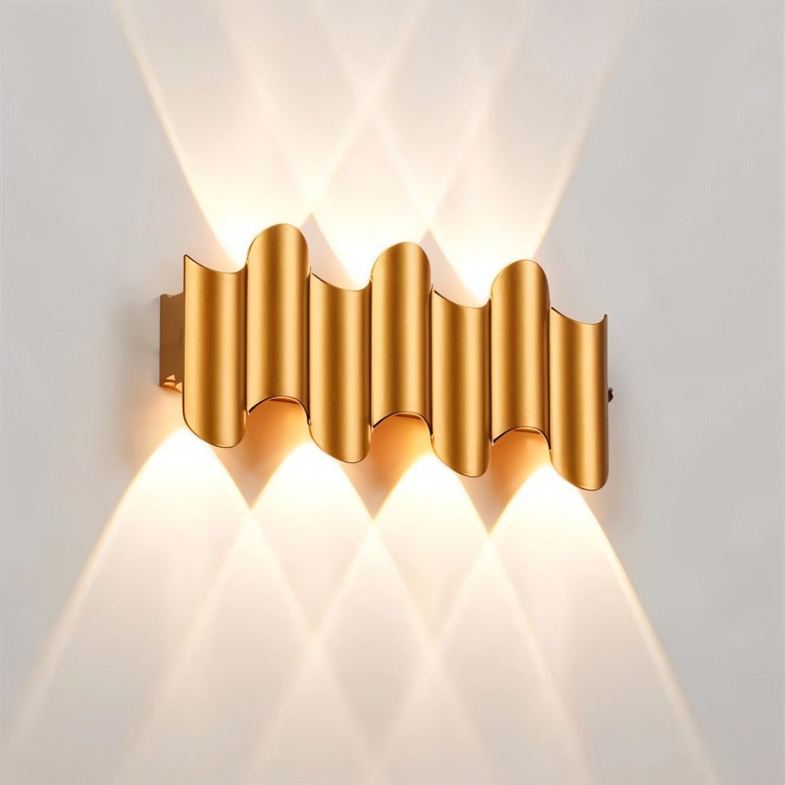 Matteo Wall Lamp