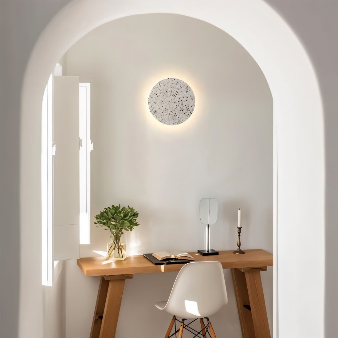 Minoa Wall Lamp