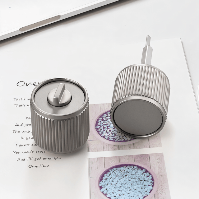 Mylo Handle and Lock - Residence Supply