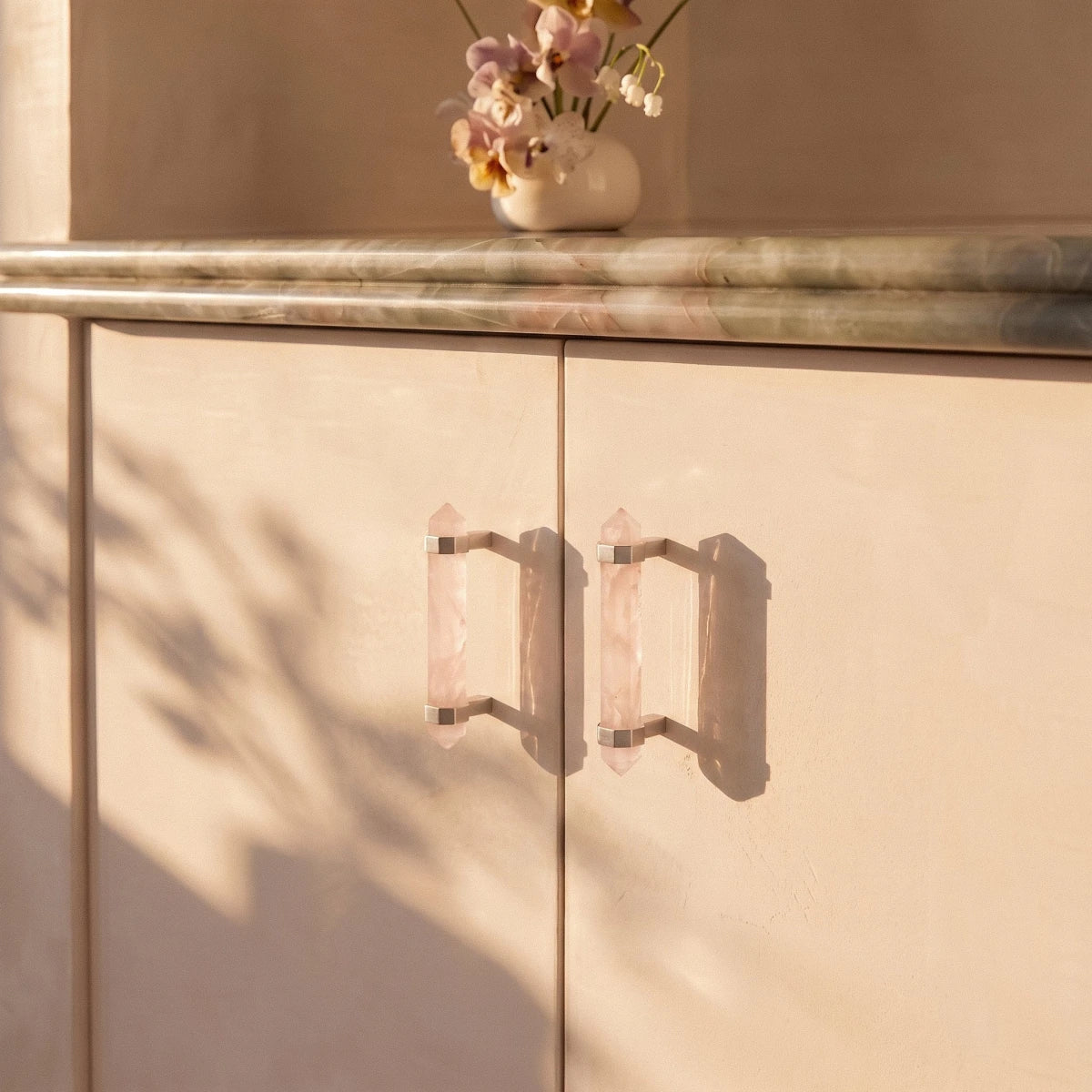 Nizag Crystal Knob & Pull Bar - Residence Supply