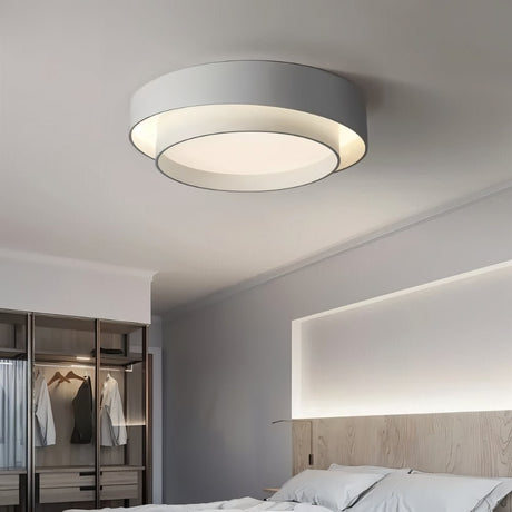 Novis Ceiling Light