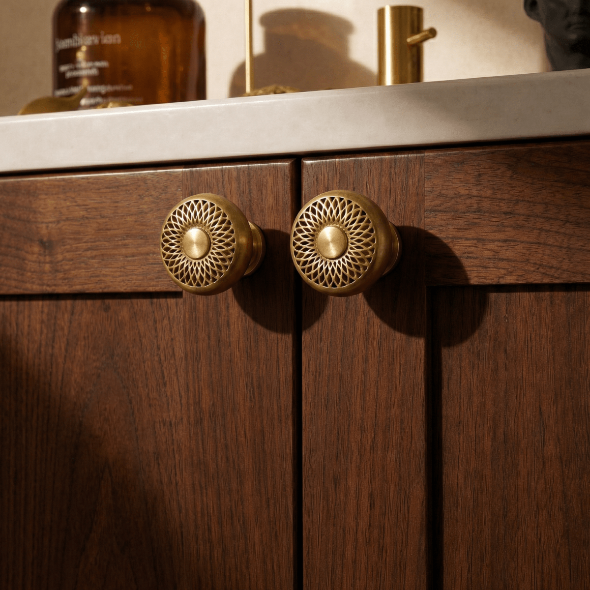 Oliver Knob - Residence Supply