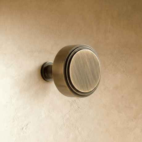 Omiz Knob & Pull Bar - Residence Supply