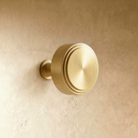 Omiz Knob & Pull Bar - Residence Supply