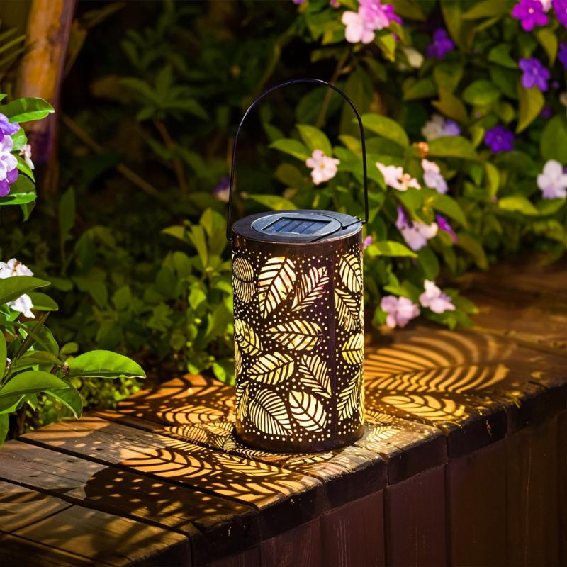 Onir Outdoor Garden Lamp