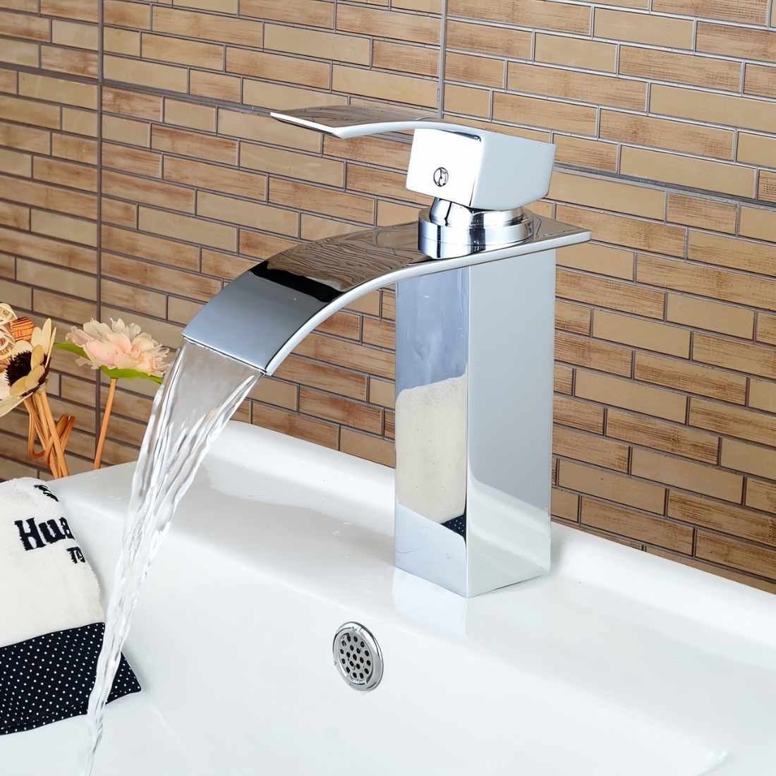 Osto Bathroom Faucet