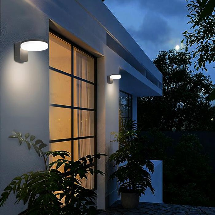 Peen Outdoor Wall Lamp - Residence Supply