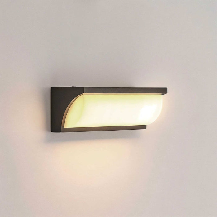 Percita Outdoor Wall Lamp - Residence Supply