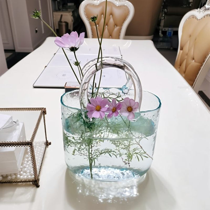 Modern Minimalist Purse Flower Vase: A sleek and minimalist purse vase design, featuring clean lines and a contemporary silhouette, ideal for modern home decor.