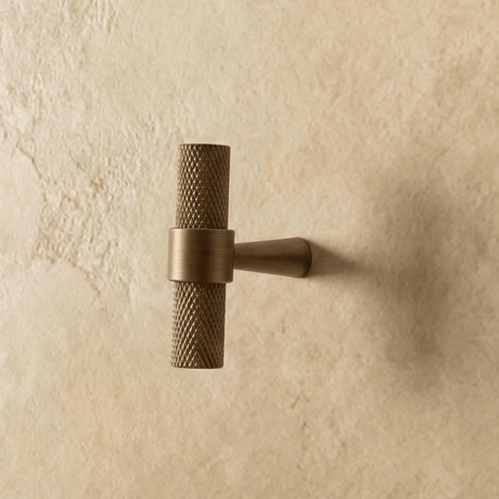 Qaris Pull Bar - Residence Supply