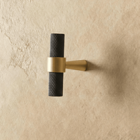 Qaris Pull Bar - Residence Supply