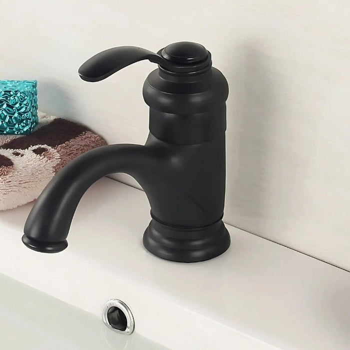 Quli Bathroom Faucet - Residence Supply