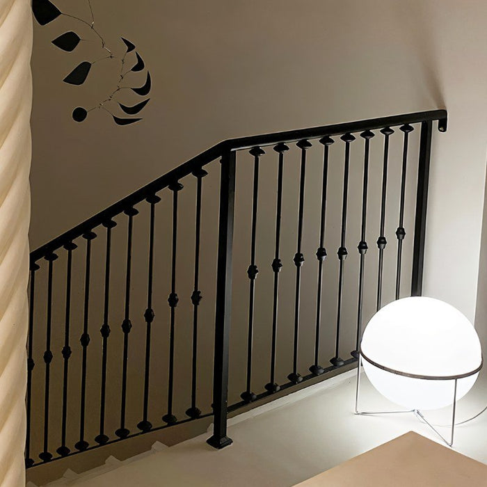 Rasu Floor Lamp - Stair Lighting
