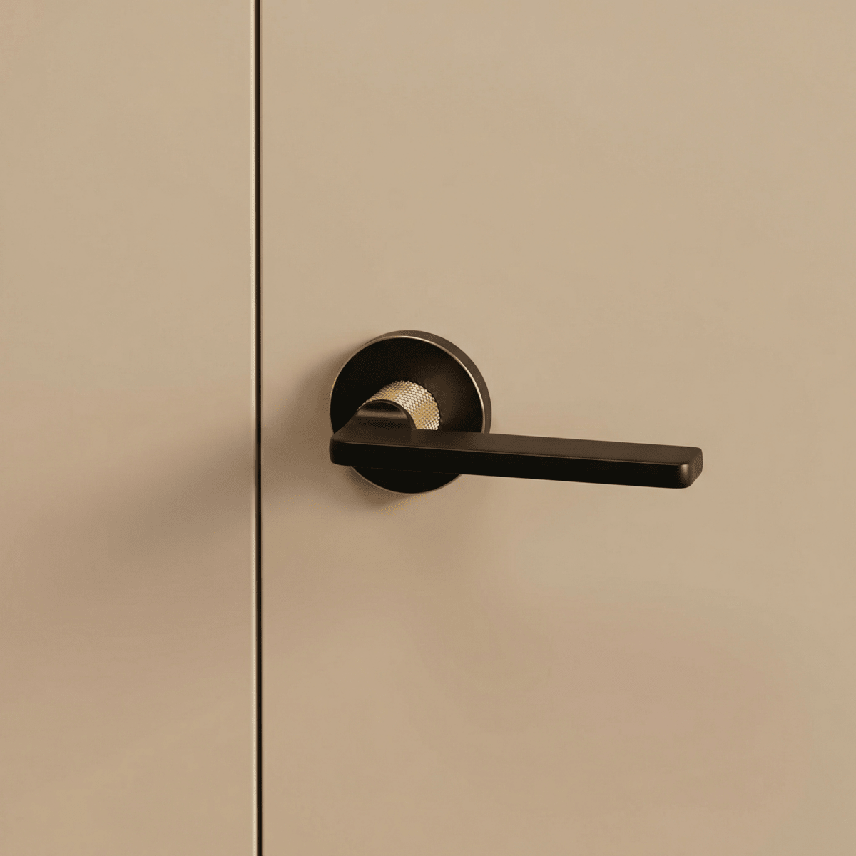 Sabaat Handle and Lock - Residence Supply