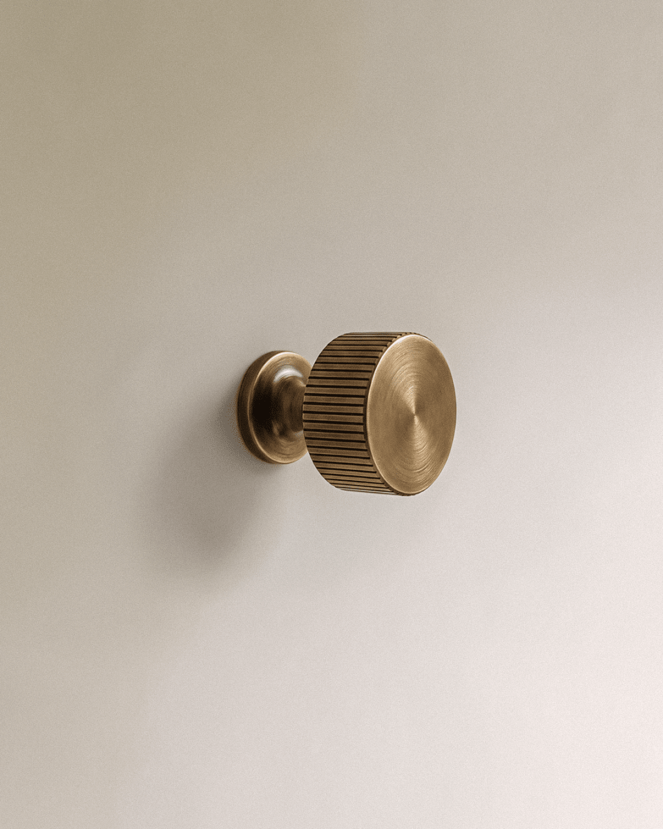 Sean Brass Knob & Pull Bar - Residence Supply