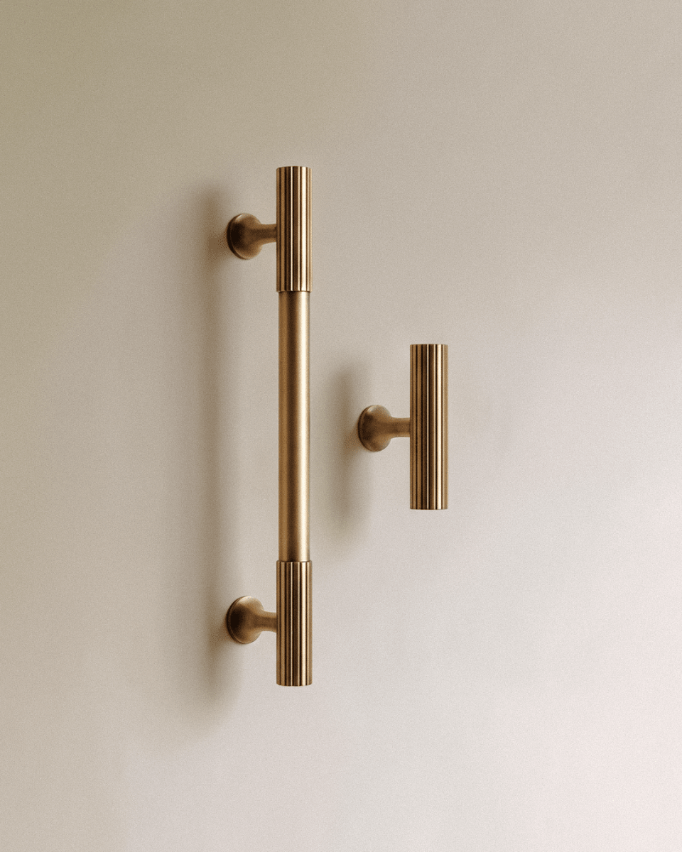 Sean Brass Knob & Pull Bar - Residence Supply