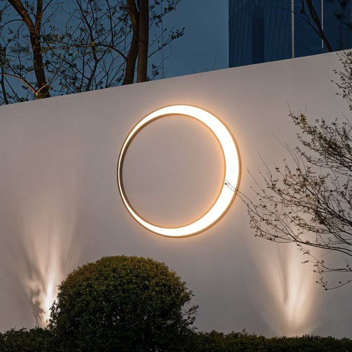 Selene Contemporary Outdoor Wall Lamp - Residence Supply
