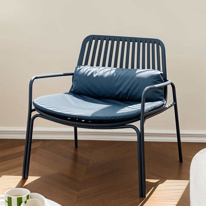 Elegant Sellula Accent Chair