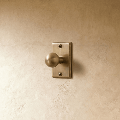 Senoa Knob - Residence Supply