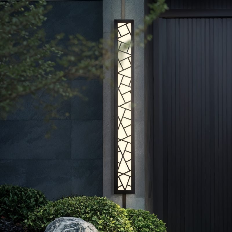 Shamil Wall Lamp