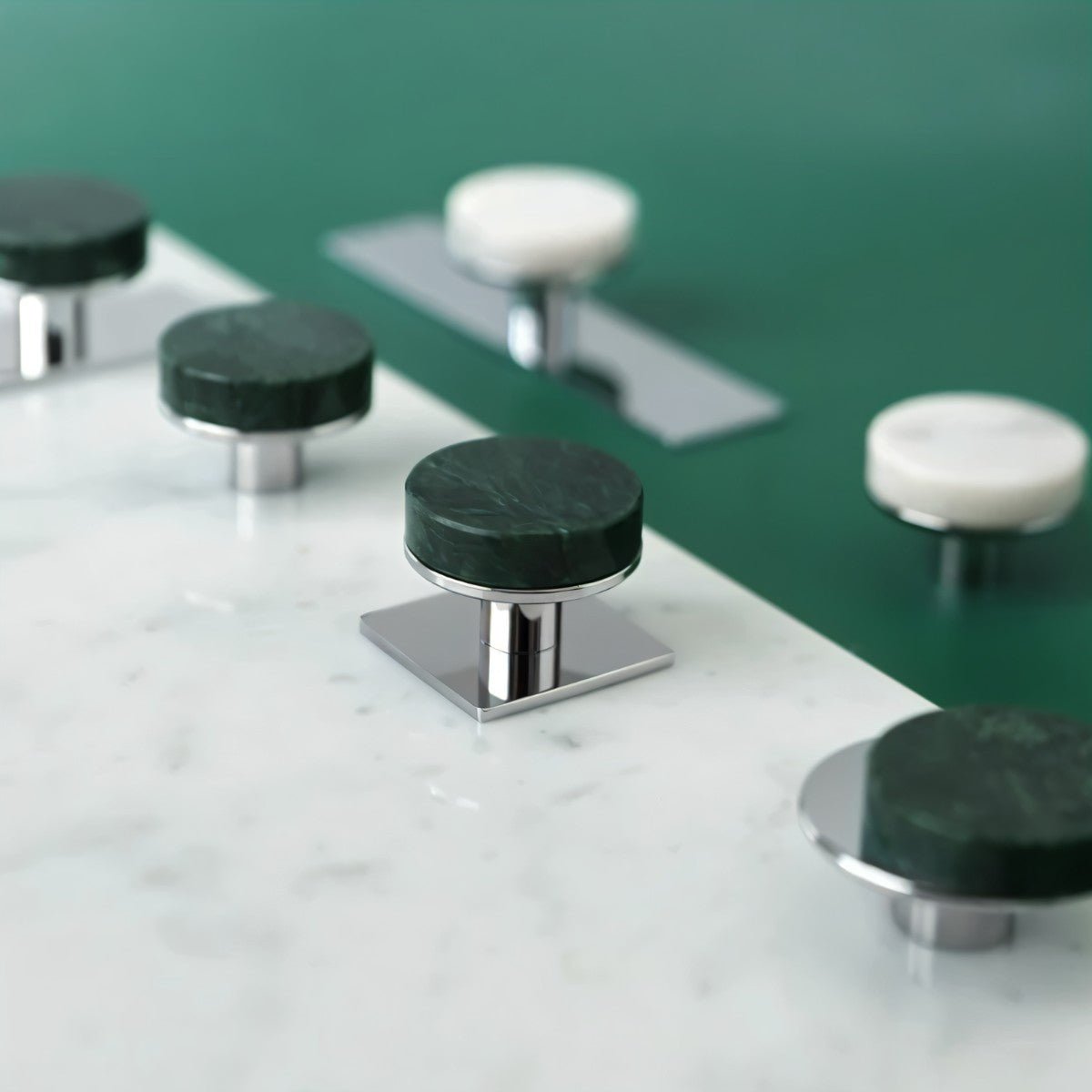 Skami Marble Knob
