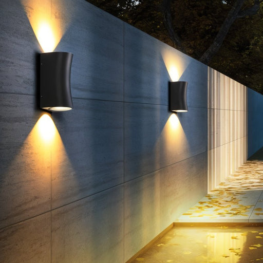 Solara Outdoor Wall Lamp - Residence Supply