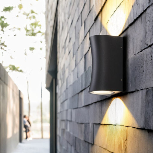 Solara Outdoor Wall Lamp - Residence Supply