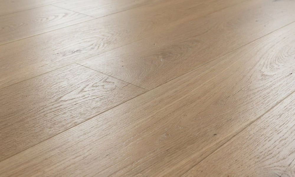 Natural Grain Detail