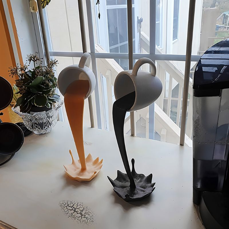 Splash Figurine