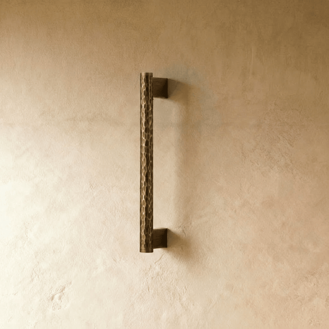 Stria Knob & Pull Bar - Residence Supply